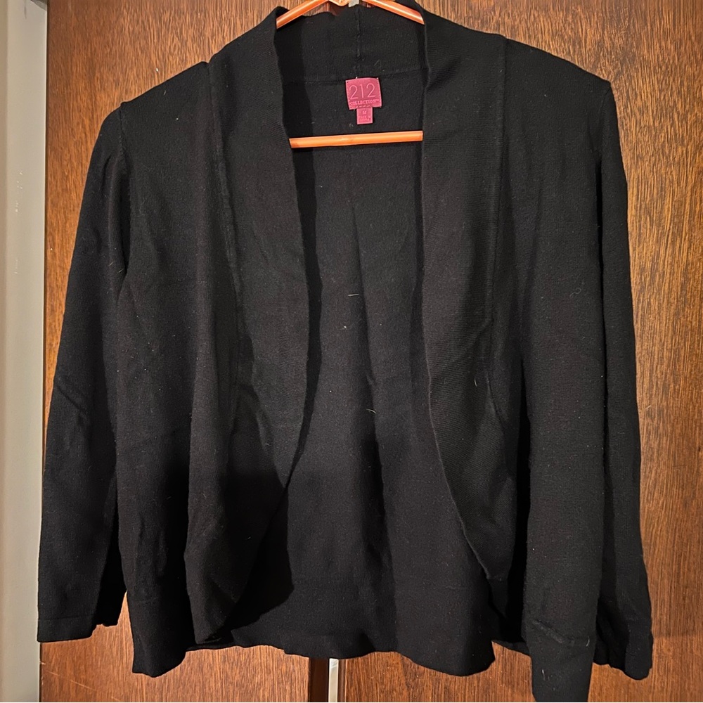 Cropped 3/4 sleeve cardigan